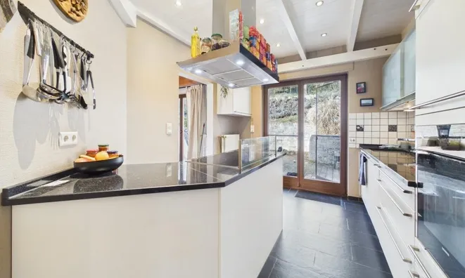 Недвижимость House 4 bedrooms for sale in Reisdorf: 5