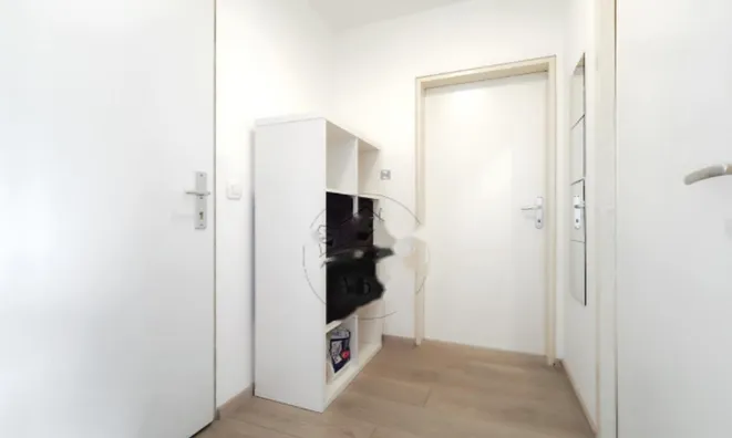 Недвижимость Двухкомнатная квартира Бежиград: 10