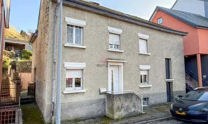 Недвижимость House 3 bedrooms for sale in Wiltz: 1