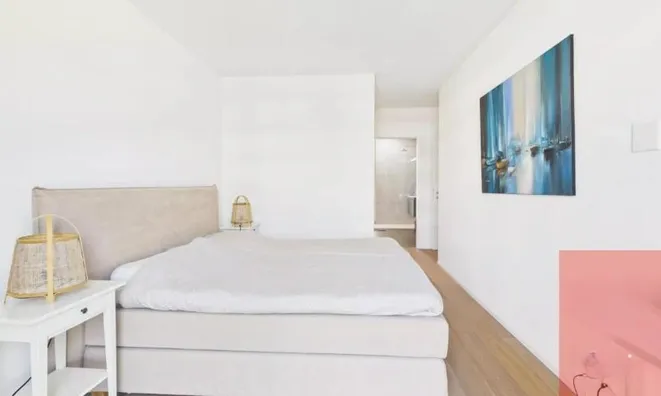 Недвижимость Apartment 5 rooms: 5