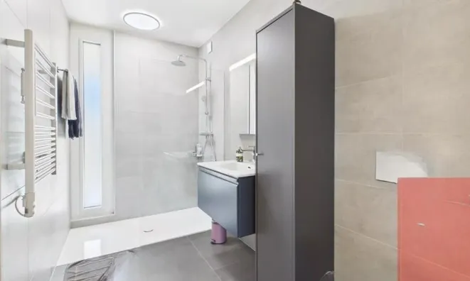 Недвижимость Apartment 5 rooms: 7