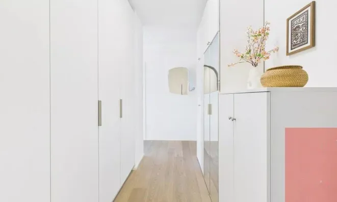 Недвижимость Apartment 5 rooms: 11