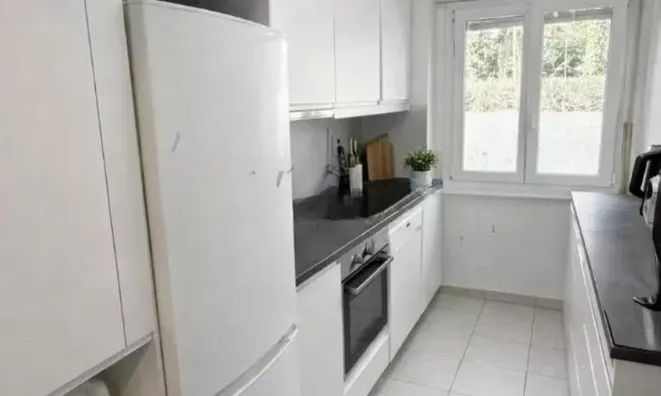 Недвижимость Apartment 4 rooms: 4