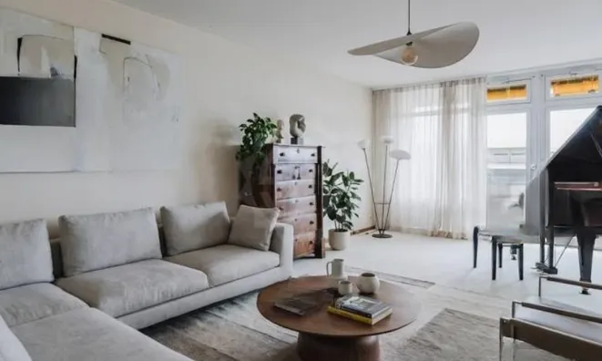 Недвижимость Apartment 7 rooms: 2