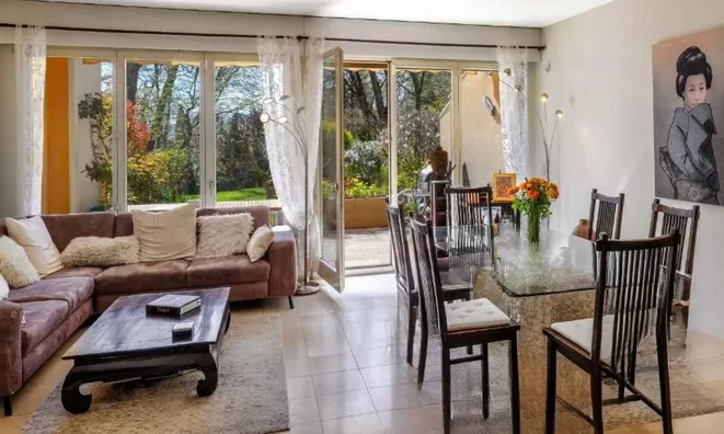 Недвижимость Row house 6 rooms: 2
