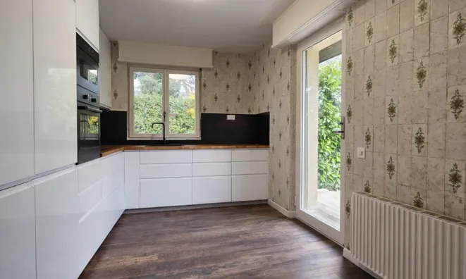 Недвижимость Single house 7 rooms: 6