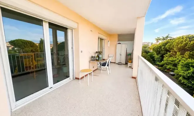 Недвижимость Villa Croix des Gardes: 1