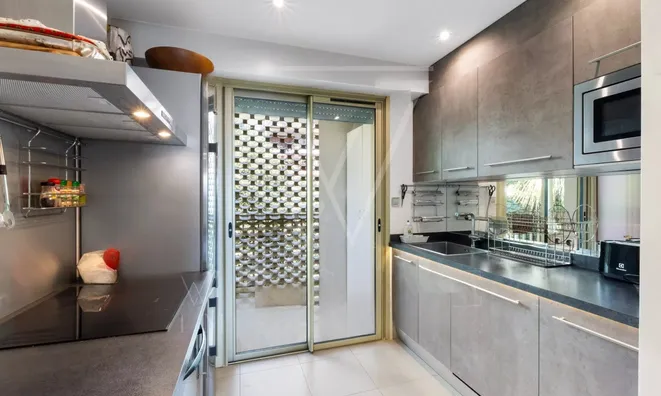 Недвижимость Villa Croix des Gardes: 13