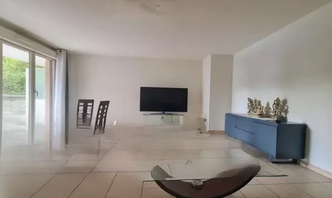 Недвижимость Villa Les Issarts: 1