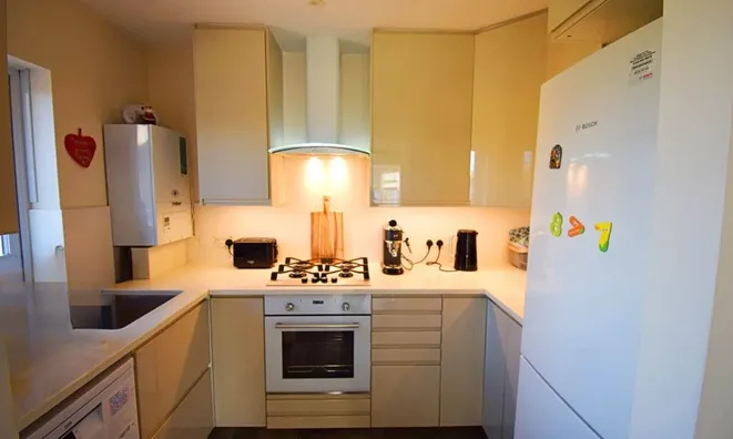 Недвижимость Cypress Lodge, Brent View Road, Colindale: 6