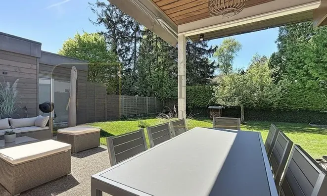 Недвижимость Row house 6.5 rooms: 1