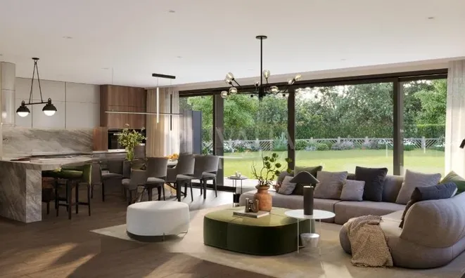 Недвижимость Apartment 4 rooms: 3
