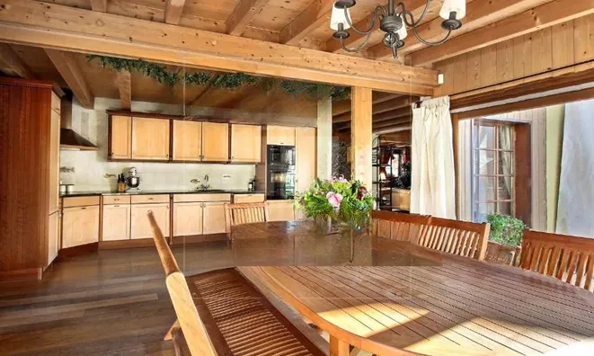 Недвижимость Farm house 8 rooms: 6
