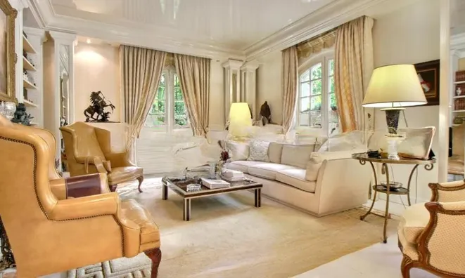 Недвижимость Single house 9 rooms: 2