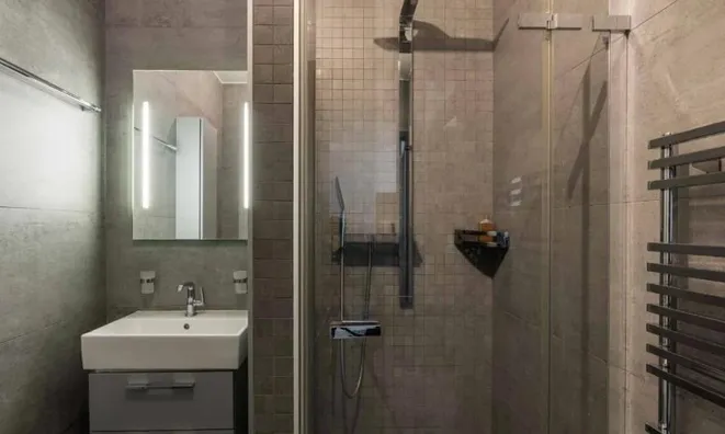 Недвижимость Apartment 4 rooms: 9