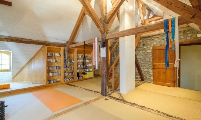 Недвижимость Single house 11 rooms: 8
