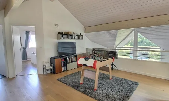 Недвижимость Single house 8 rooms: 5