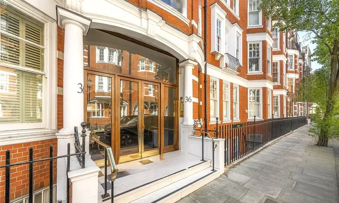 Недвижимость Sloane Court West: 10