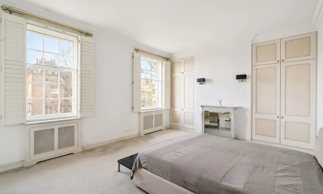 Недвижимость Cheyne Walk: 18