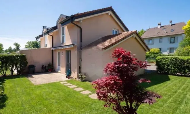 Недвижимость Single house 4 rooms: 1