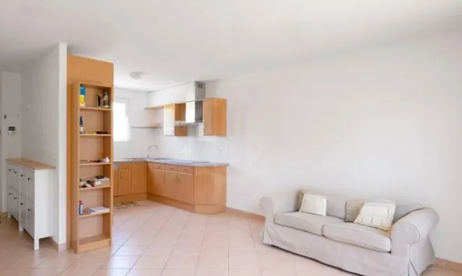 Недвижимость Single house 4 rooms: 6