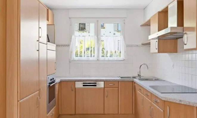 Недвижимость Single house 4 rooms: 7