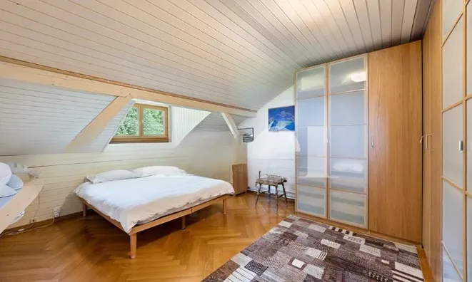 Недвижимость Villa 6 rooms: 8