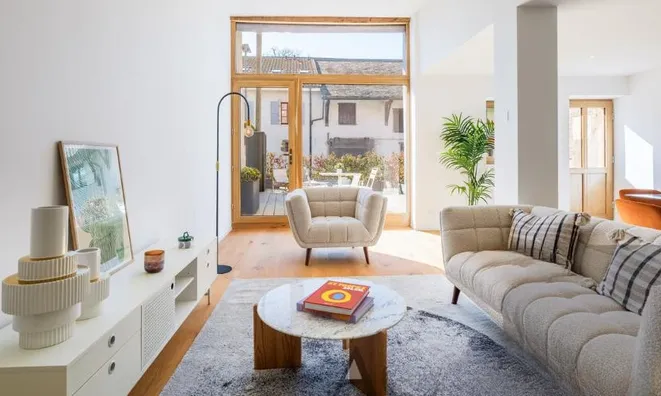 Недвижимость Apartment 5.5 rooms: 2