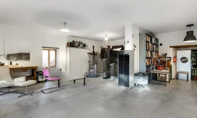 Недвижимость Single house 9 rooms: 9