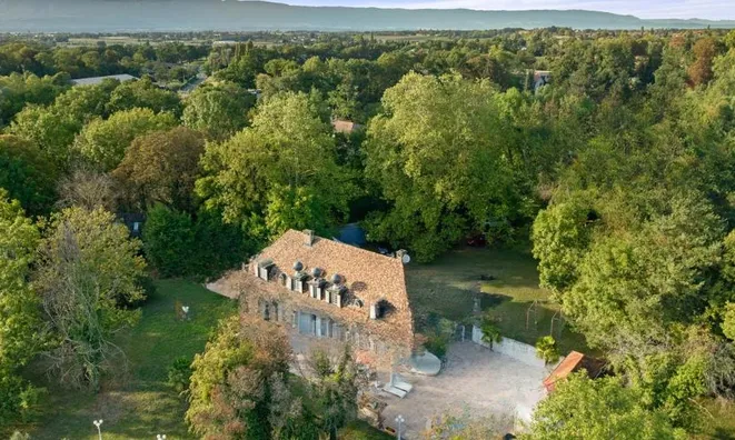 Недвижимость Single house 10 rooms: 2