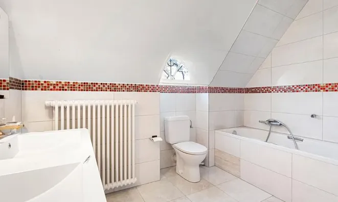 Недвижимость Single house 10 rooms: 10