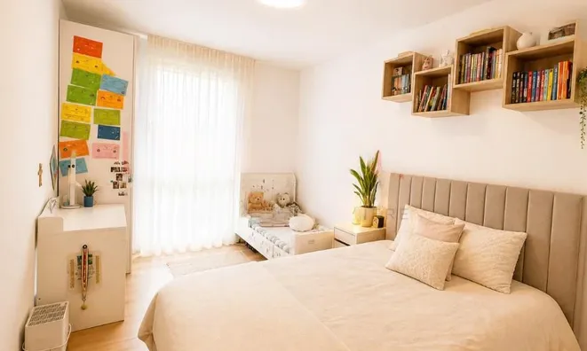 Недвижимость Apartment 5 rooms: 5