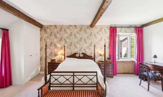 Недвижимость Single house 13.5 rooms: 6