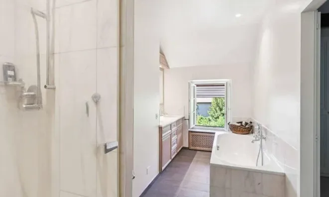 Недвижимость Single house 13.5 rooms: 7