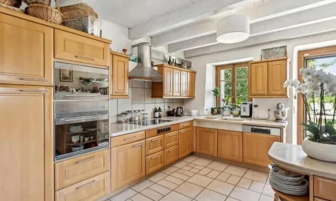 Недвижимость Single house 8 rooms: 4