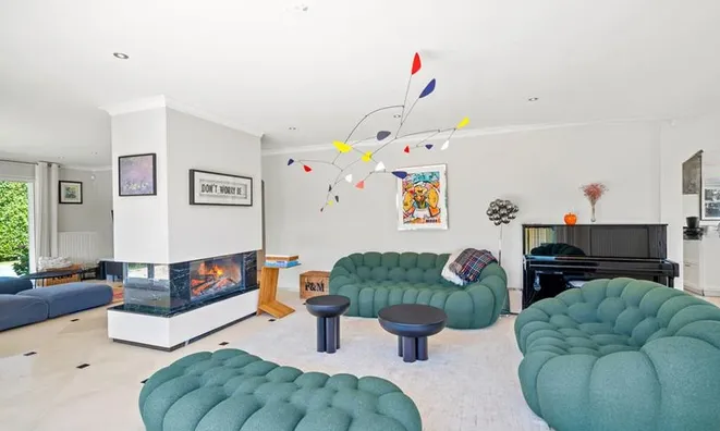 Недвижимость Single house 7 rooms: 4