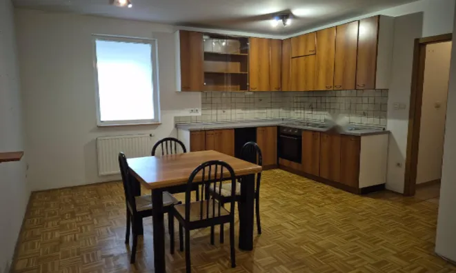 Недвижимость Квартира, 3-комнатная, Сежана: 1