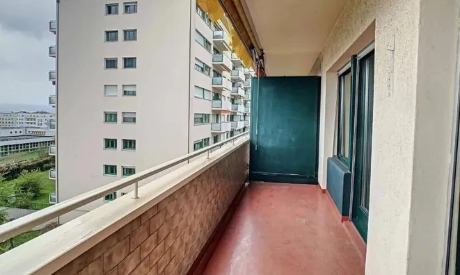 Недвижимость Apartment 3 rooms: 7