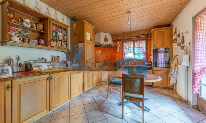 Недвижимость Single house 5 rooms: 6