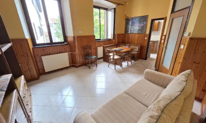 Недвижимость Трёхкомнатная квартира в Томае: 1