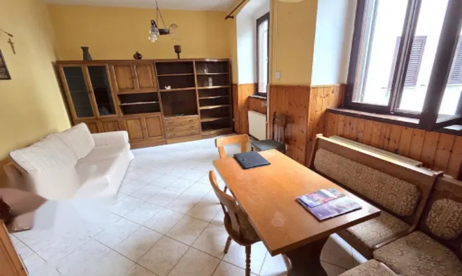 Недвижимость Трёхкомнатная квартира в Томае: 4