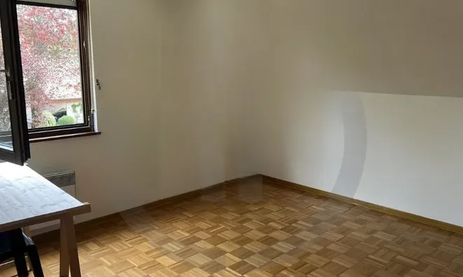 Недвижимость Single house 7 rooms: 6