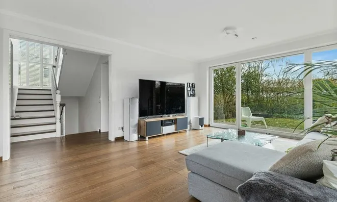 Недвижимость House 3 bedrooms for sale in Schuttrange: 3