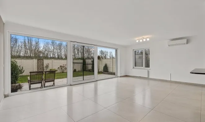 Недвижимость Apartment 3 bedrooms for sale in Schrassig: 2