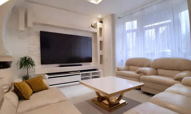 Недвижимость Townhouse 8 bedrooms for sale in Esch-sur-Alzette: 2