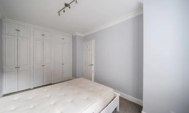 Недвижимость Fulham Road, South Kensington: 11