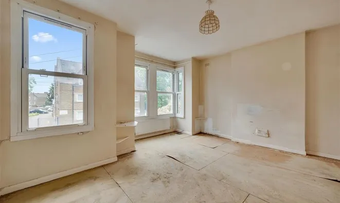 Недвижимость Bramshill Road: 8