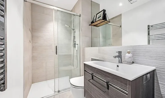 Недвижимость Devonhurst Place, Turnham Green: 6