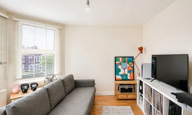 Недвижимость Stapleton Hall Road, Harringay: 12