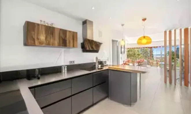 Недвижимость Villa Petit Juas: 6